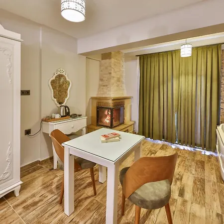 Teras Garden & Hotel