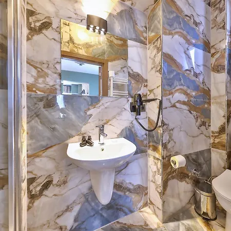 Hotel Teras Garden &