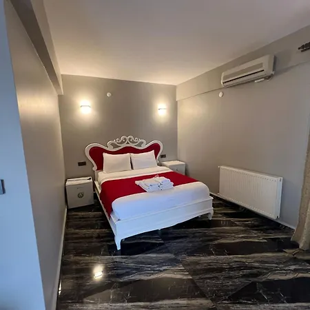 Teras Garden Hotel&bungalow *