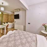 Otel Teras Garden & *