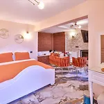Teras Garden &