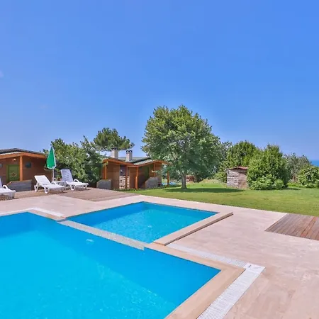 Teras Garden &