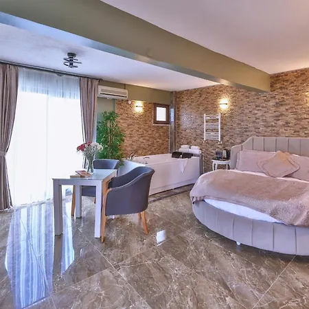 Hotel Teras Garden Hotel&bungalow *