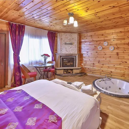 Teras Garden Hotel&bungalow Hotel