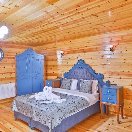 Hotel Teras Garden &